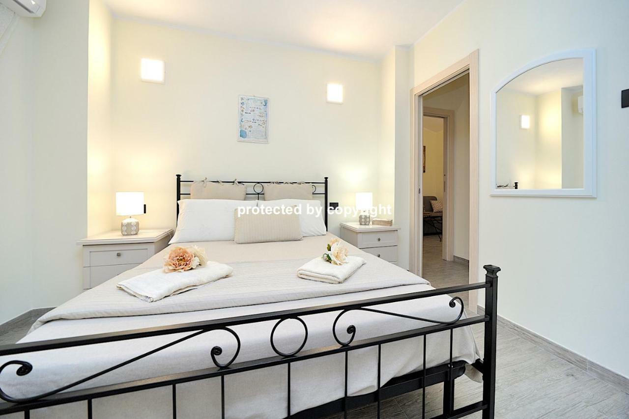 Luxury Penthouse Sea View Villa กอร์นิญา ภายนอก รูปภาพ